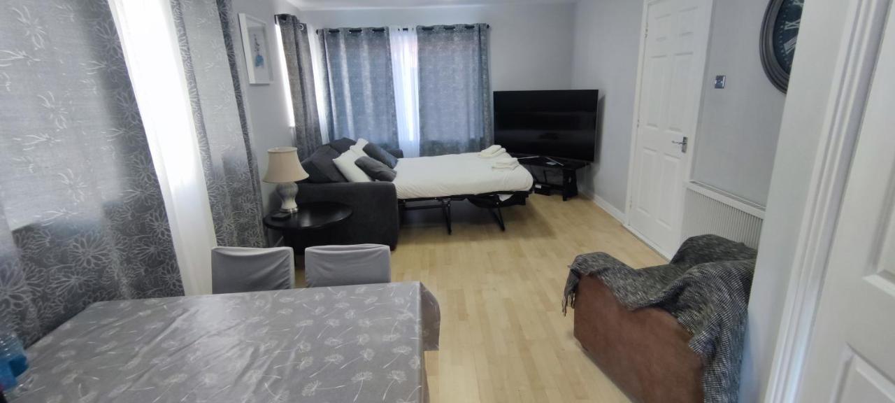 Apartment In The Heart Of Wexford Town Екстер'єр фото